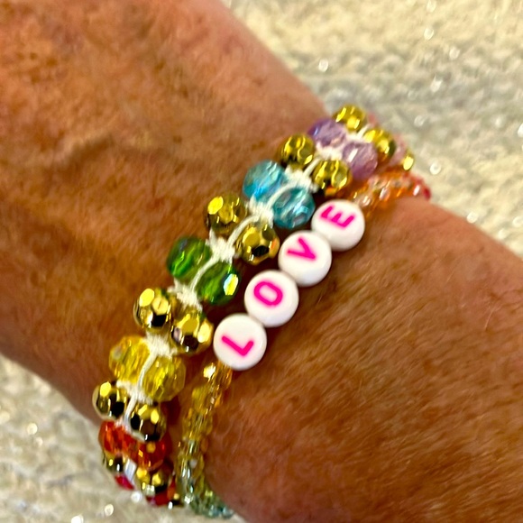 New Super Cute Multicolor Bling Macrame Bracelet Gold - Picture 2 of 8